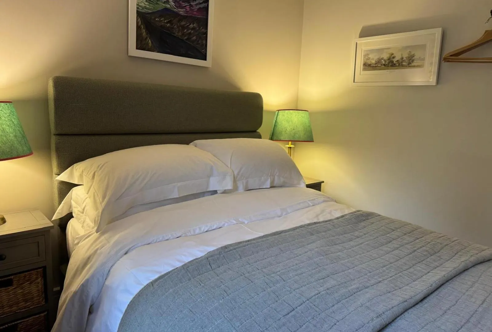 Prior Hall Farm Cottage - 3 Bedroom Luxury Cottage In Center Of Malham